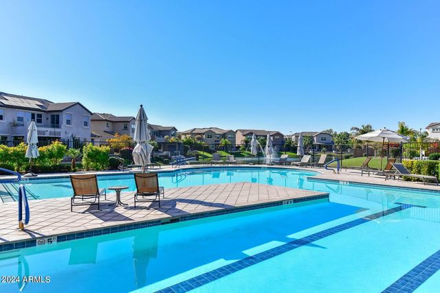4077 S SABRINA Drive 5, Chandler, AZ 85248