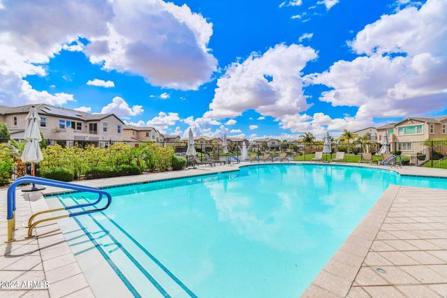 4077 S SABRINA Drive 5, Chandler, AZ 85248