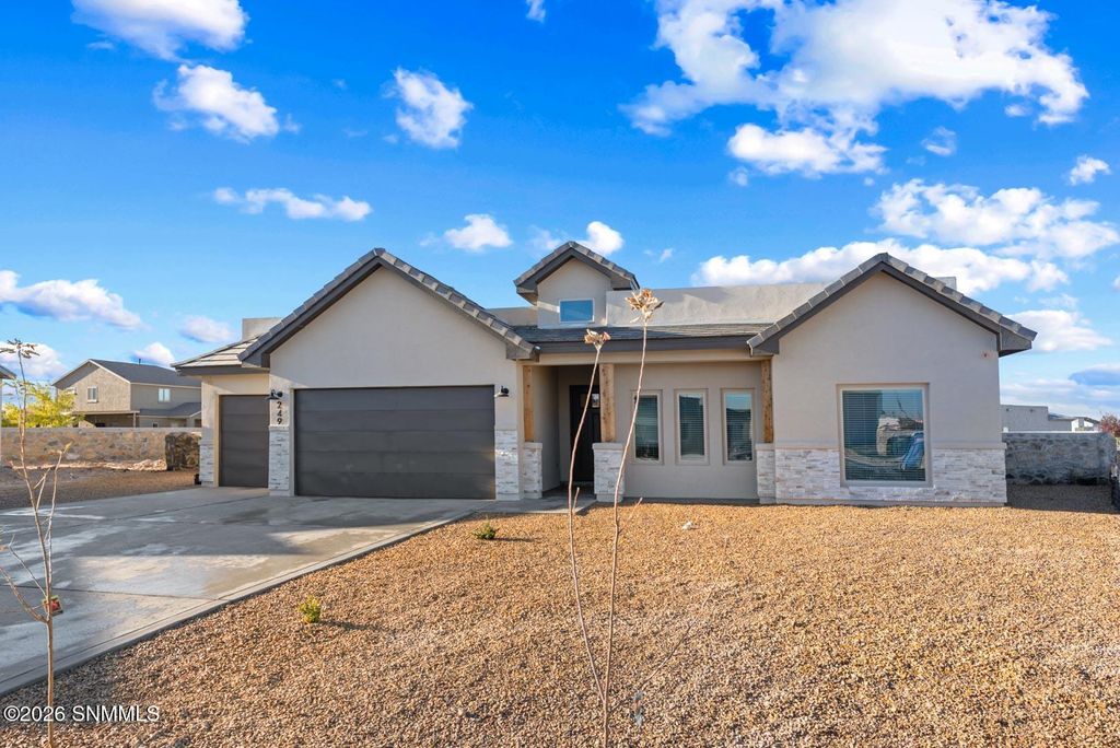 3649 Springhaven Loop, Las Cruces, NM 88012