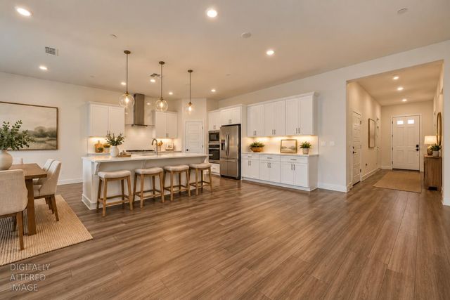 3725 Yellow Leaf Ave, Sacramento, CA 95835