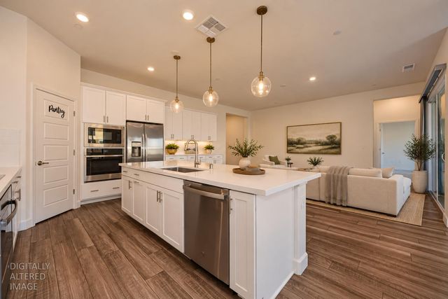 3725 Yellow Leaf Ave, Sacramento, CA 95835