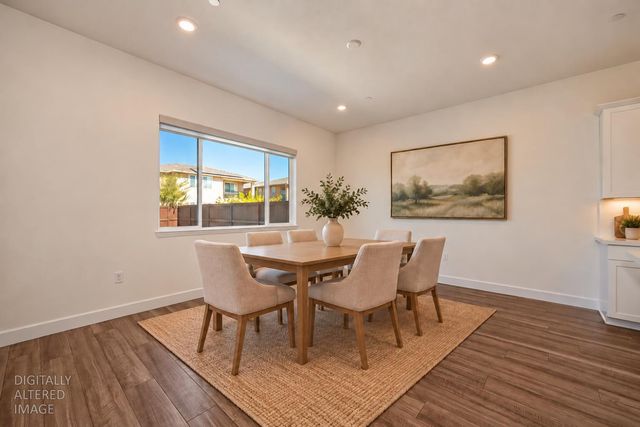 3725 Yellow Leaf Ave, Sacramento, CA 95835