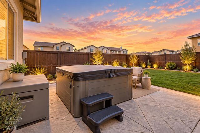 3725 Yellow Leaf Ave, Sacramento, CA 95835