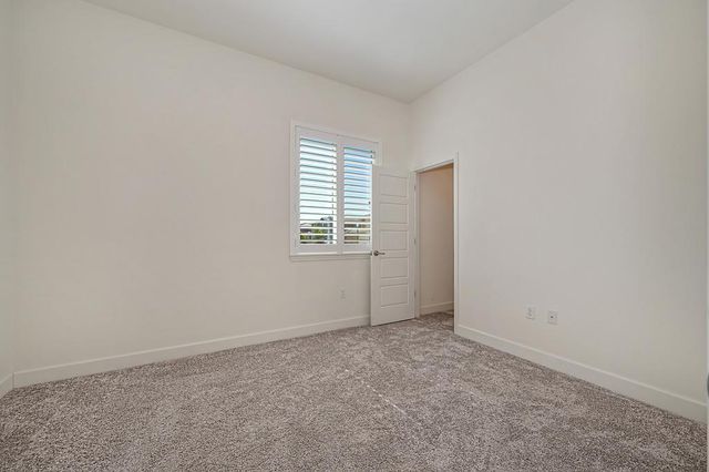 3725 Yellow Leaf Ave, Sacramento, CA 95835