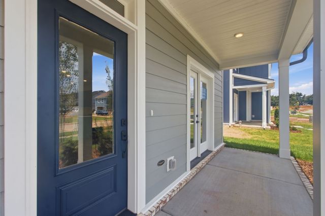 758 Caddy Xing, Columbia, TN 38401