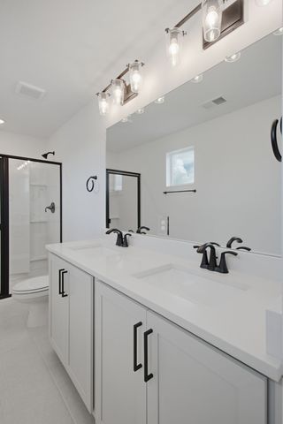 758 Caddy Xing, Columbia, TN 38401