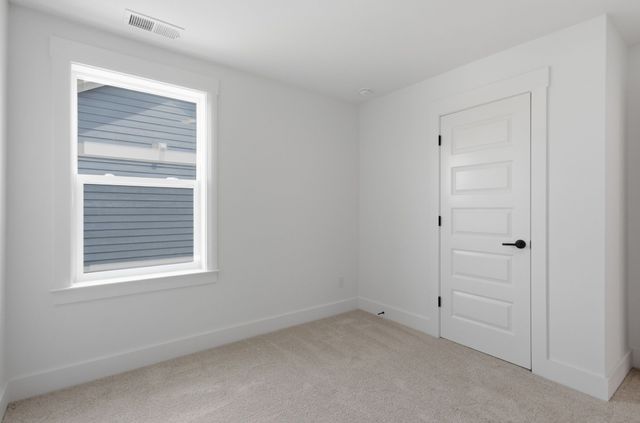 758 Caddy Xing, Columbia, TN 38401