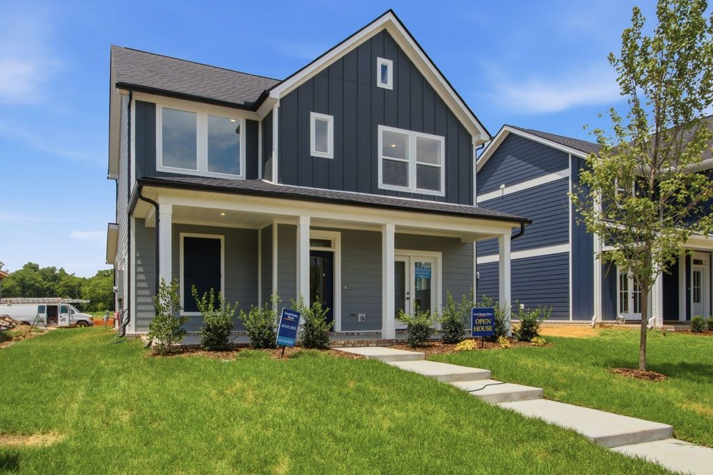 758 Caddy Xing, Columbia, TN 38401