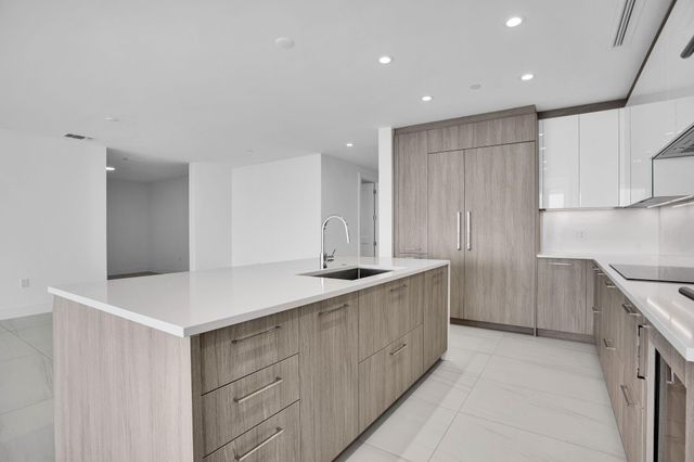 153 N Seabreeze Boulevard 2501-S, Fort Lauderdale, FL 33304