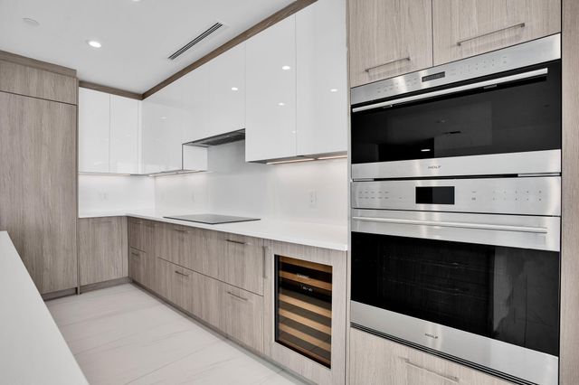 153 N Seabreeze Boulevard 2501-S, Fort Lauderdale, FL 33304