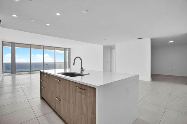 153 N Seabreeze Boulevard 2501-S, Fort Lauderdale, FL 33304