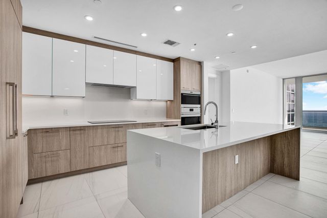 153 N Seabreeze Boulevard 2501-S, Fort Lauderdale, FL 33304