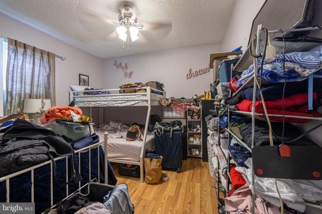 32 WILDWOOD AVE, Lansdowne, PA 19050