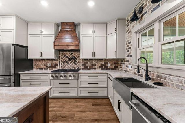 3583 Blue Jay Road, Guyton, GA 31312