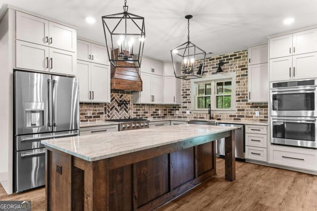 3583 Blue Jay Road, Guyton, GA 31312