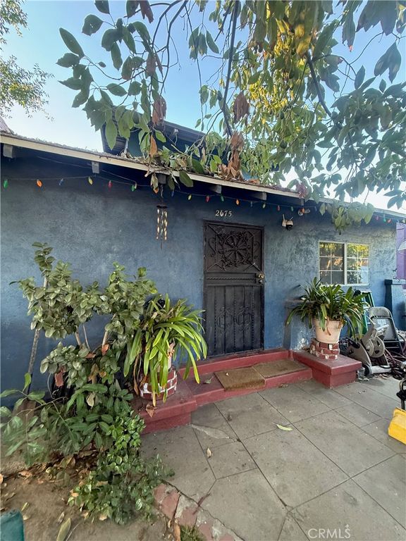 2675 Thorpe Avenue, Los Angeles, CA 90065 — exterior