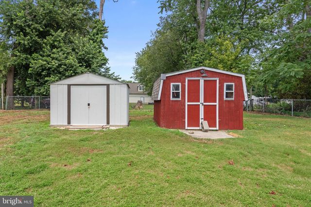 41 BEECHWOOD AVE, Dover, DE 19901