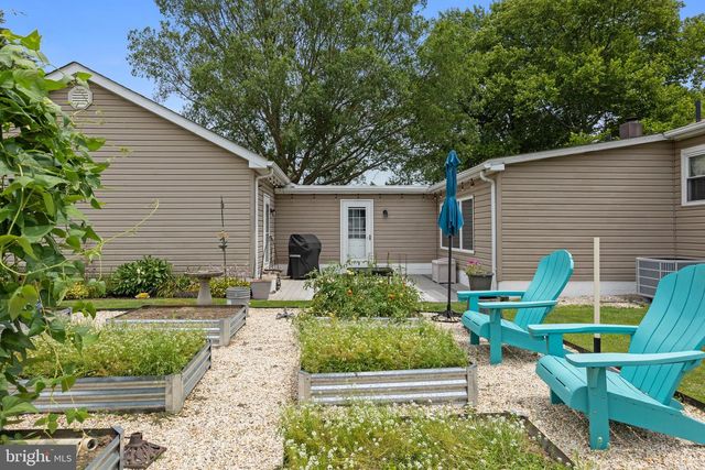 41 BEECHWOOD AVE, Dover, DE 19901