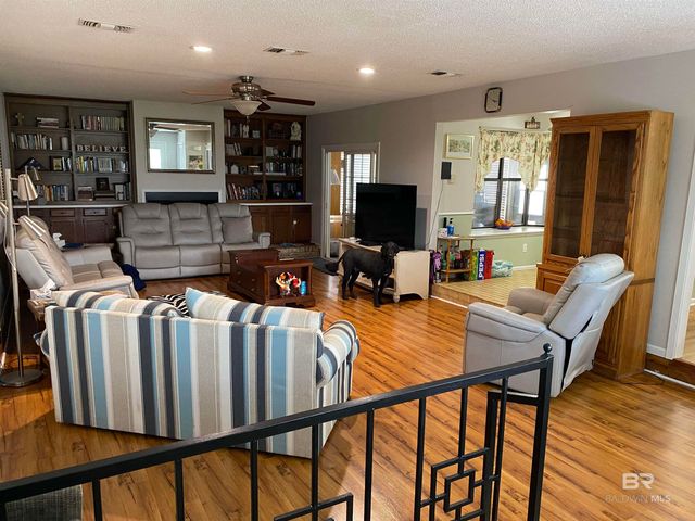 603 E Walker Avenue, Foley, AL 36535