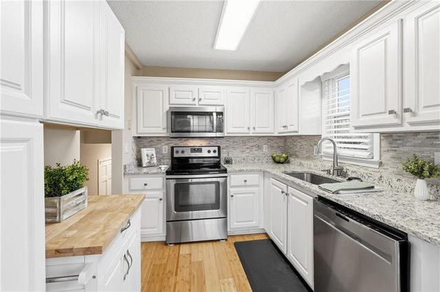 1143 Etowah Valley Lane, Woodstock, GA 30189