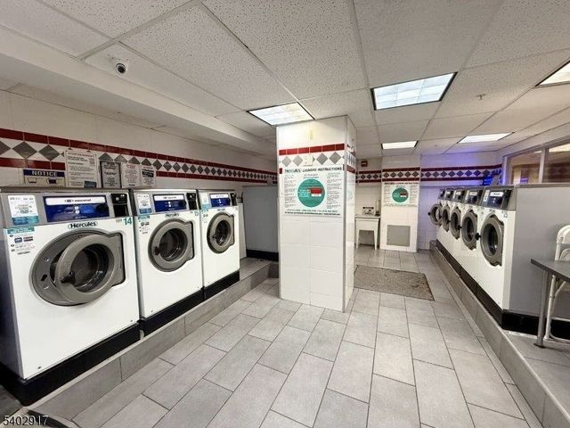 60 Parkway Dr 10G, East Orange City, NJ 07017