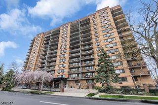 60 Parkway Dr 10G, East Orange City, NJ 07017