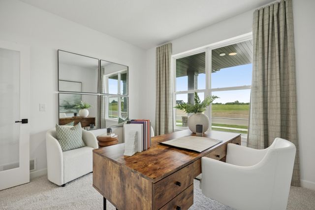 1068 Adamstown Drive, Rosemount, MN 55068