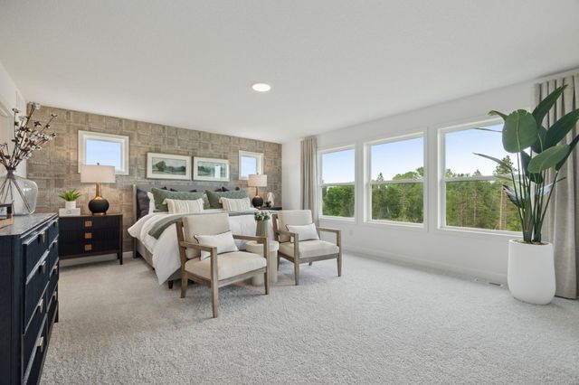 1068 Adamstown Drive, Rosemount, MN 55068