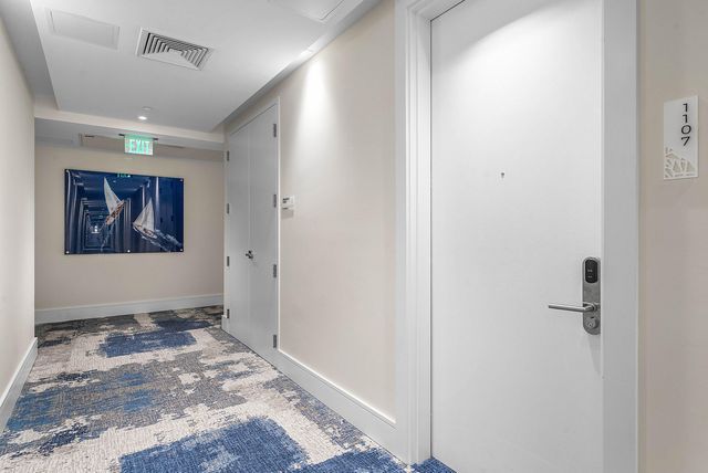 220 LAKE SHORE DR Drive 1107, Lake Park, FL 33403