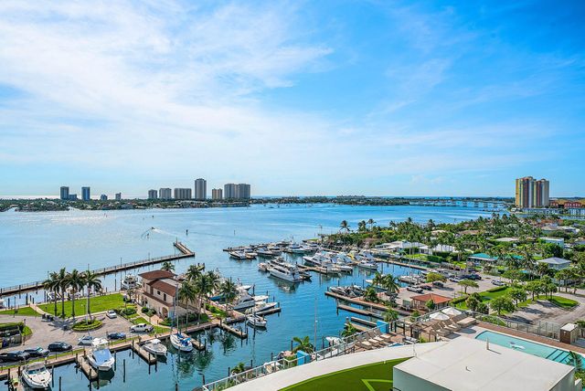 220 LAKE SHORE DR Drive 1107, Lake Park, FL 33403