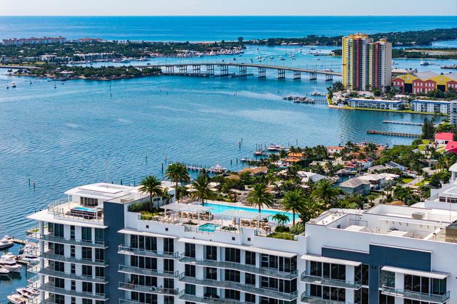 220 LAKE SHORE DR Drive 1107, Lake Park, FL 33403