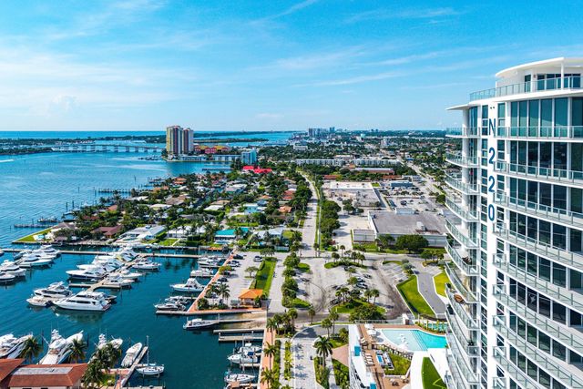 220 LAKE SHORE DR Drive 1107, Lake Park, FL 33403
