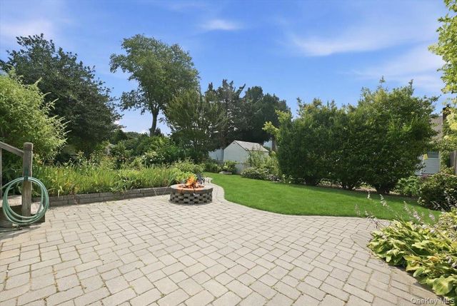 256 N Beech Street, Massapequa, NY 11758