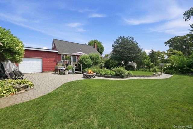 256 N Beech Street, Massapequa, NY 11758