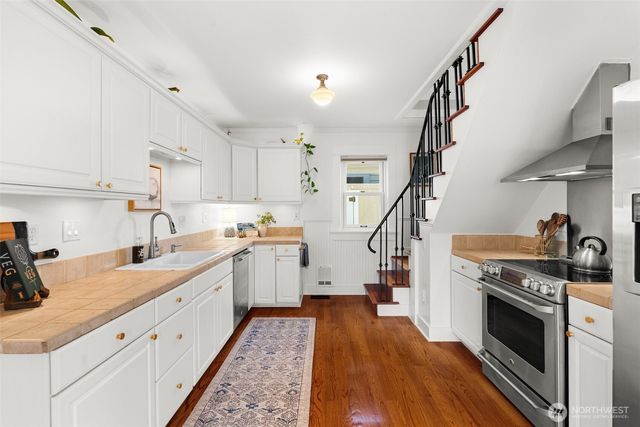 3422 Harborview Drive, Gig Harbor, WA 98332