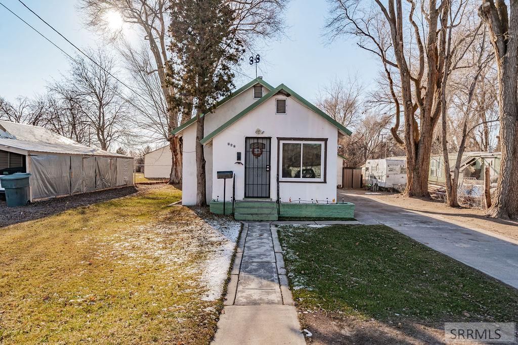 Image 1 of property listing at 287 W 2nd S, Rigby, ID 83442