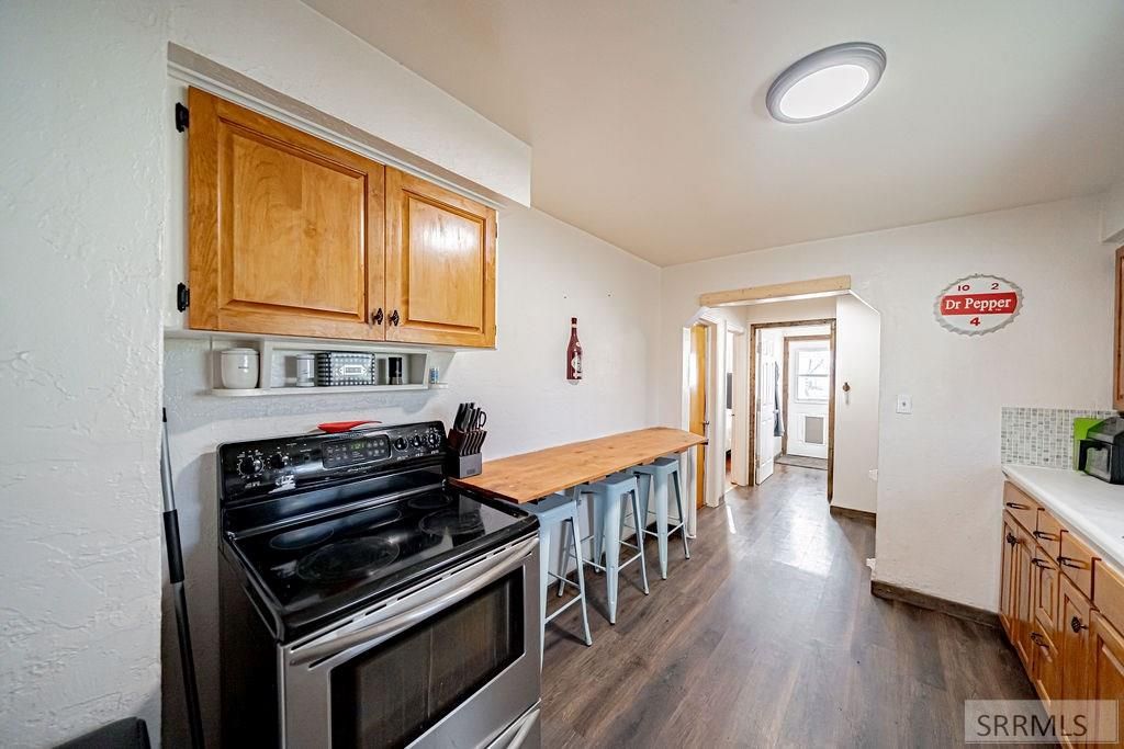 Image 9 of property listing at 287 W 2nd S, Rigby, ID 83442