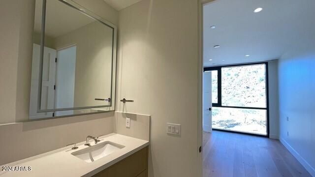 4849 N Camelback Ridge Road B201, Scottsdale, AZ 85251