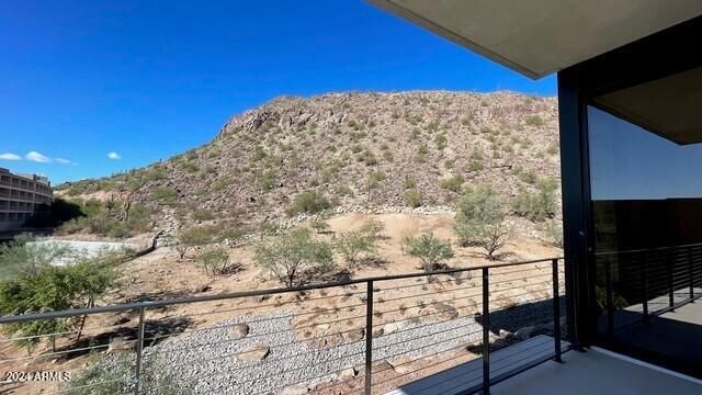4849 N Camelback Ridge Road B201, Scottsdale, AZ 85251