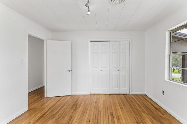 706 John Nagle ST, Manor, TX 78653