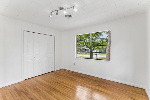 706 John Nagle ST, Manor, TX 78653