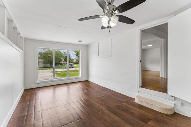 706 John Nagle ST, Manor, TX 78653