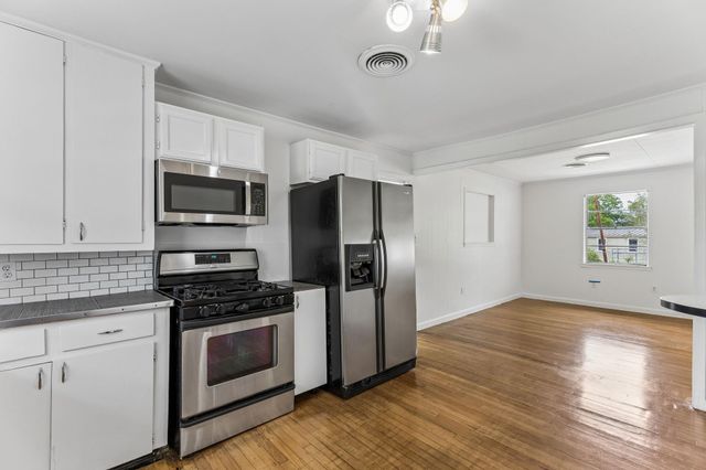 706 John Nagle ST, Manor, TX 78653