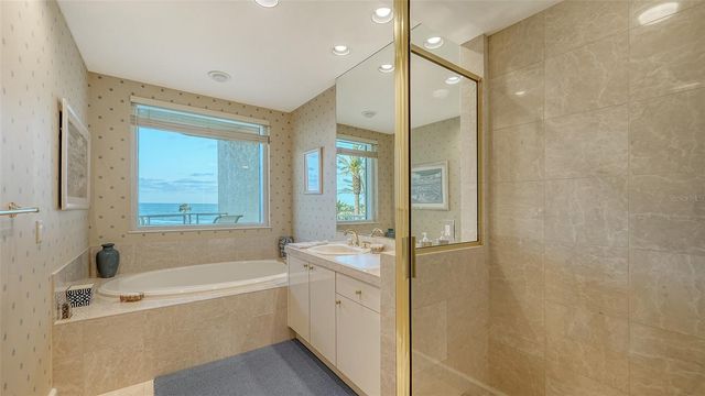 2185 GULF OF MEXICO DRIVE 223, Longboat Key, FL 34228