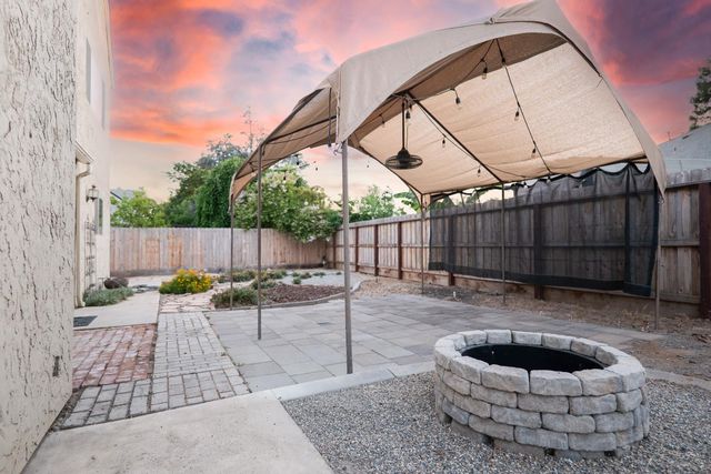 5427 N Aurora Avenue, Fresno, CA 93722