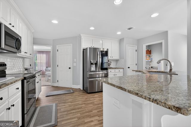 205 Arbor Way, Bethlehem, GA 30620