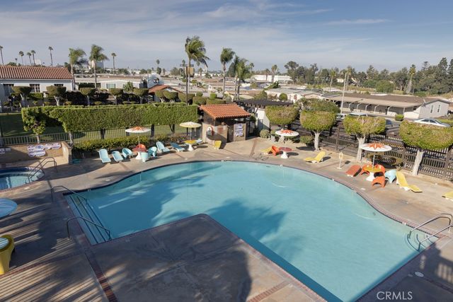 2601 E Victoria 211, Compton, CA 90220