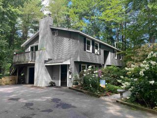 29 Academy Avenue, Atkinson, NH 03811