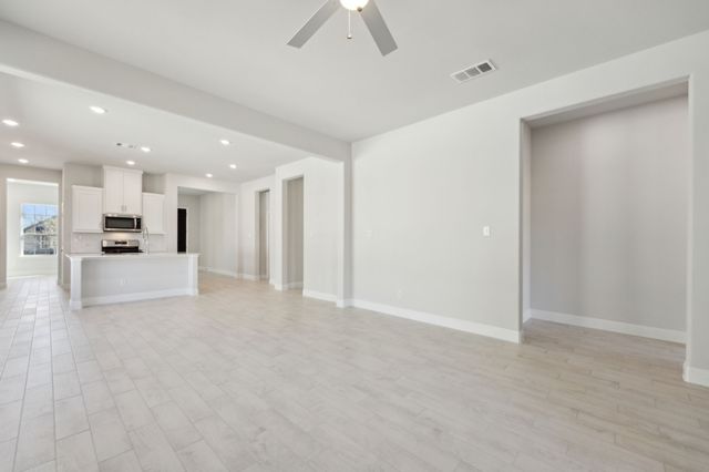 3106 Ferrero Lane, Princeton, TX 75407