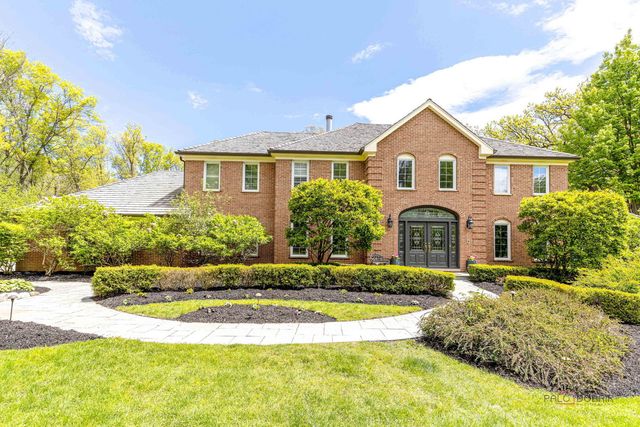 1541 Heritage Court, Lake Forest, IL 60045